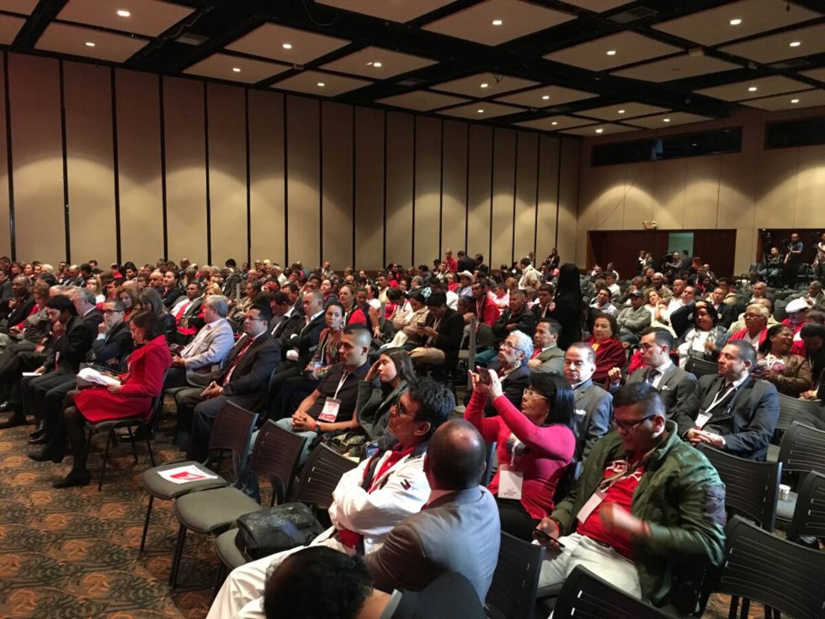 Durante el Congreso Nacional del partido propusieron a César Gaviria como jefe único.