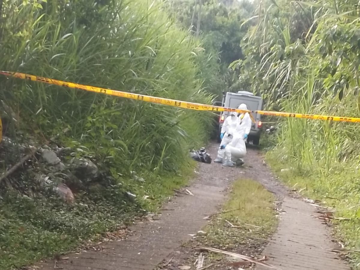 Otros dos cuerpos embolsados aparecieron en Pereira, alias ‘El Zarco’ y ‘El Mocho’ las víctimas