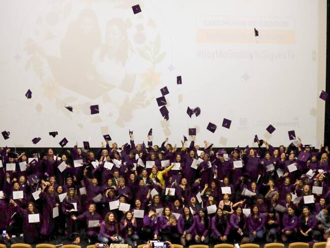 150 mujeres se graduaron de los cursos ofertados por la Secretaría de la Mujer: Cortesía Prensa Secretaría de la Mujer.
