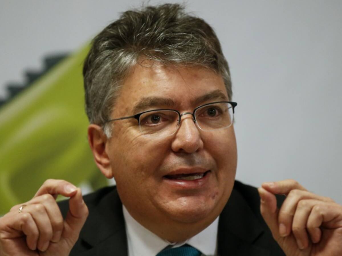 Presupuesto para el 2017 es realista por disminución de ingresos del petróleo: Minhacienda