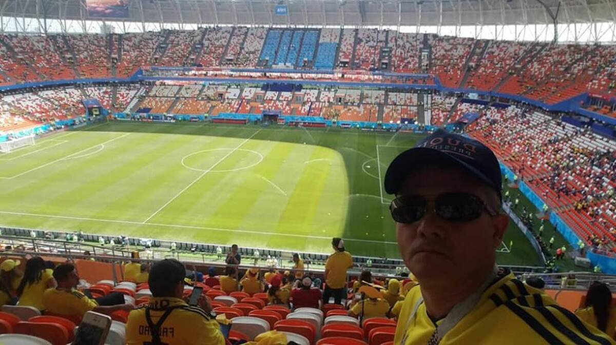 La Familia Rivillas de Quimbaya, Quindío en la afueras del estadio donde Colombia jugó el primer partido del mundial Rusia 2018