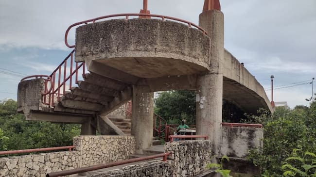 La estructura sigue sin ser intervenida pese a los reiterados anuncios del distrito