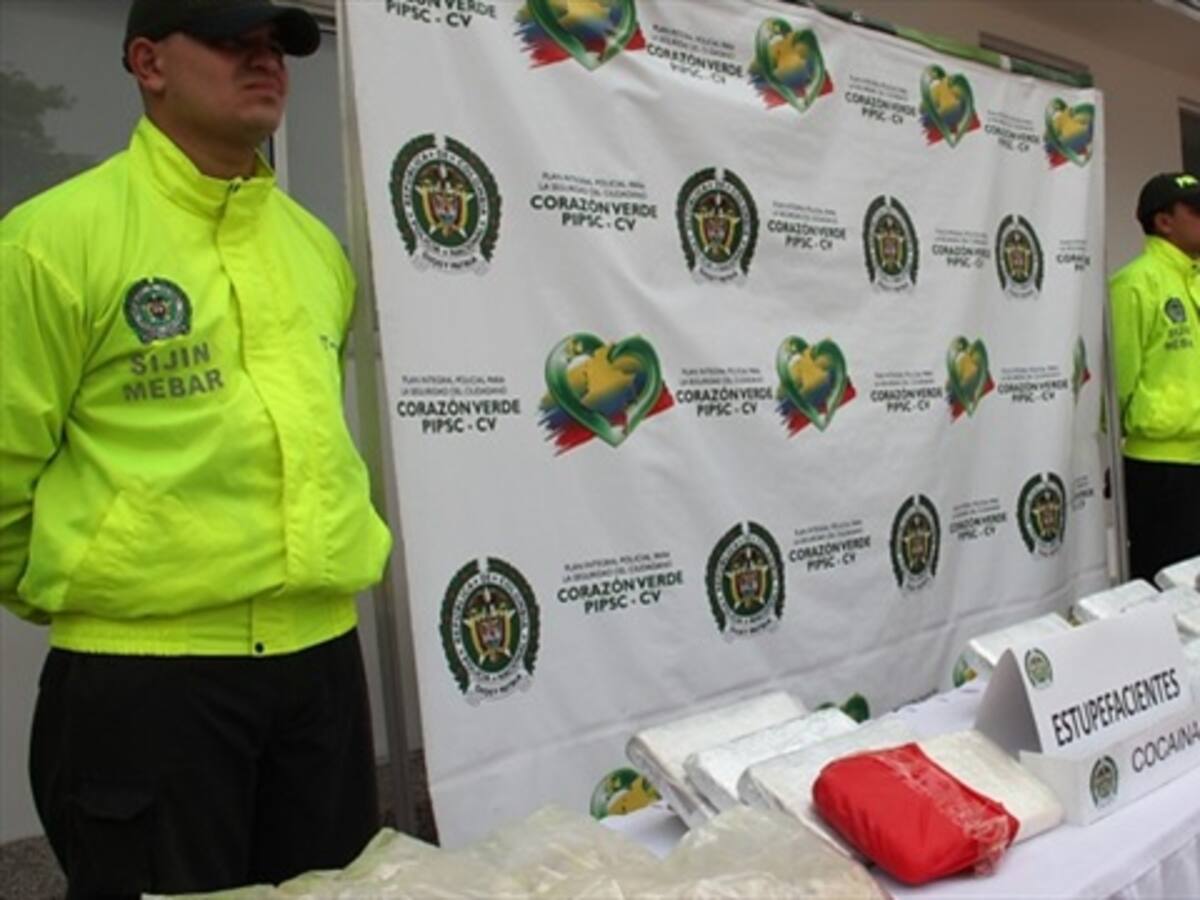 Imputan cargos a mayor de la Policía involucrado en venta de droga