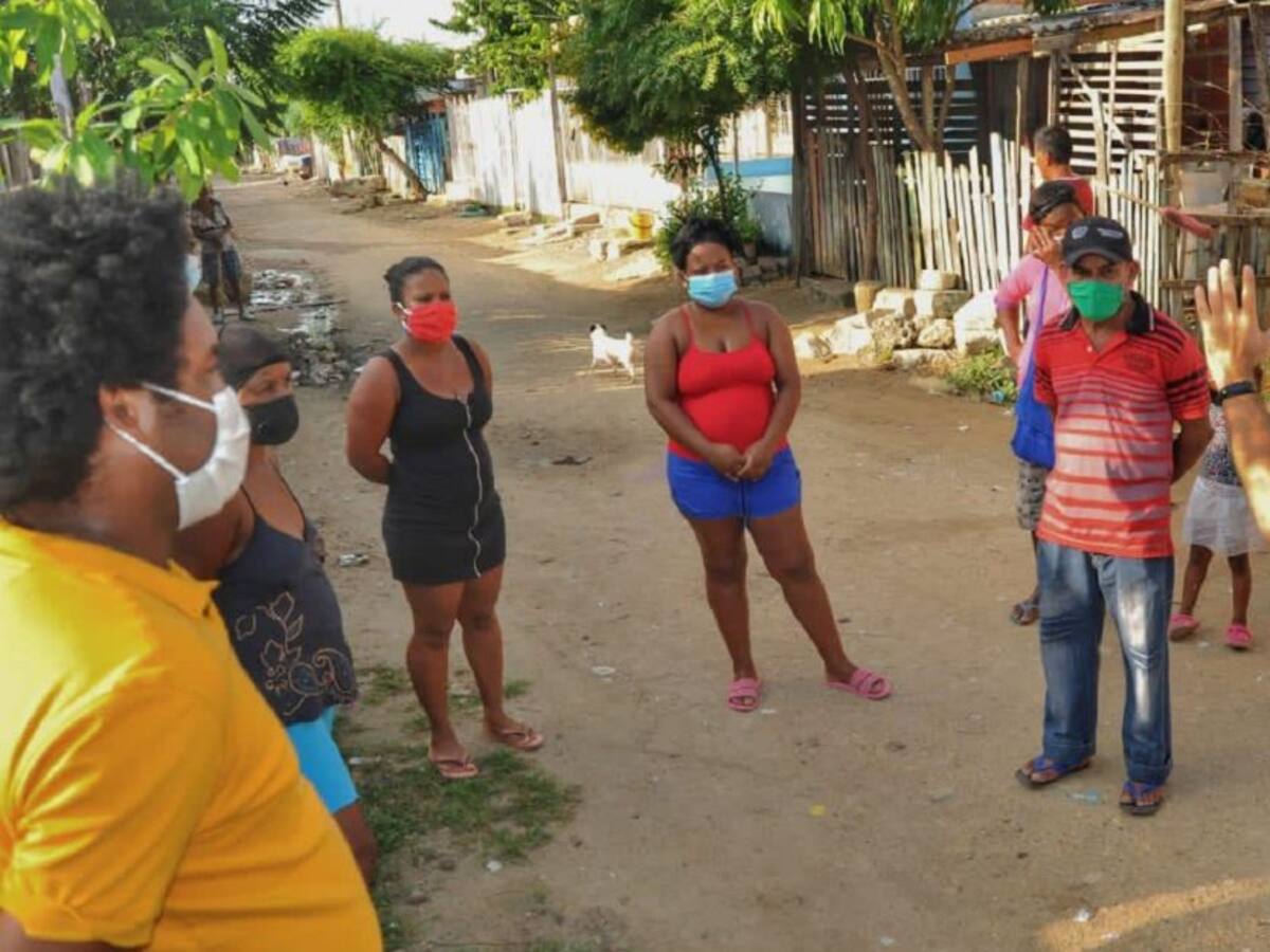 Estudian alternativas para pavimentar calle del barrio Boston en Cartagena