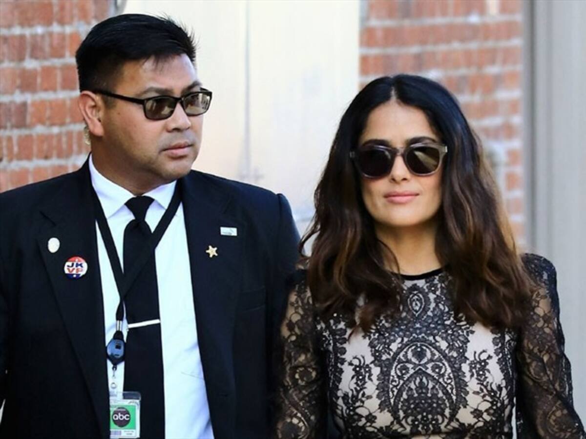Salma Hayek casi 'mata' a su marido por culpa del fútbol