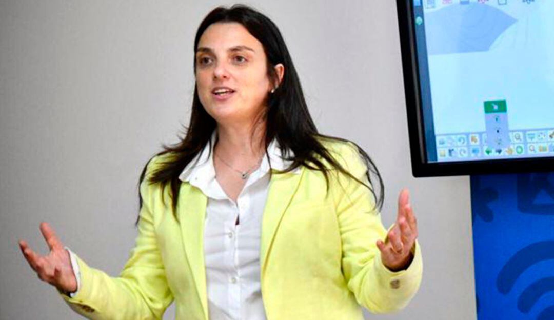 La exministra de las Tecnologías de la Información y las Comunicaciones (TIC), Karen Abudinen,