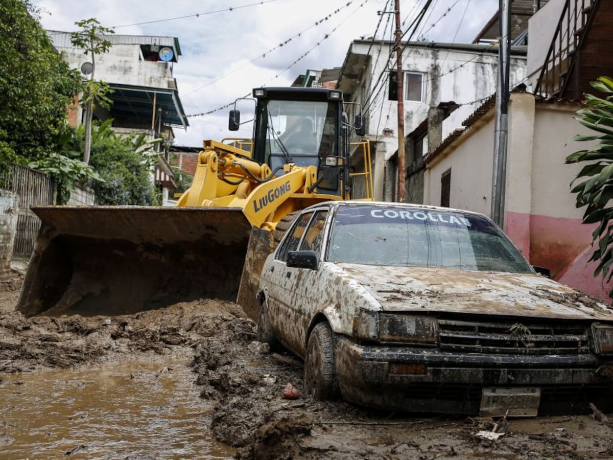 Suben a 16 los fallecidos y a 17 los desaparecidos por lluvias en Venezuela