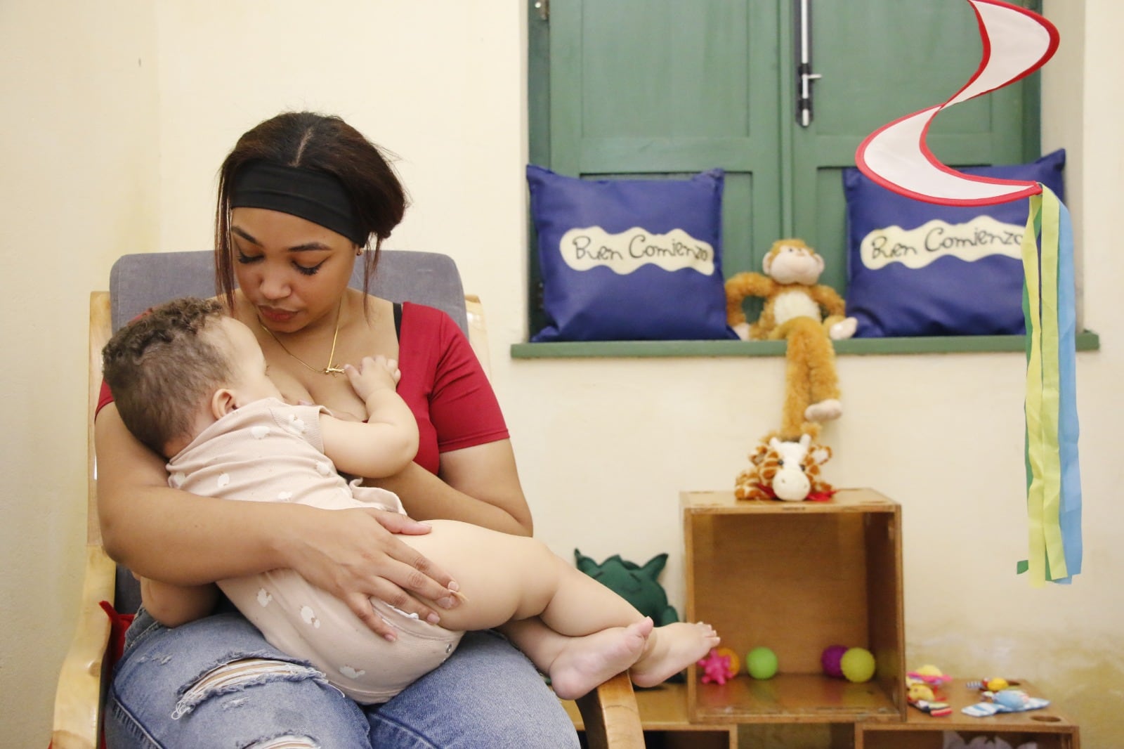 Con enfoque nutricional, Medellín refuerza la atención a mujeres gestantes y lactantes Foto: Alcaldía de Medellín