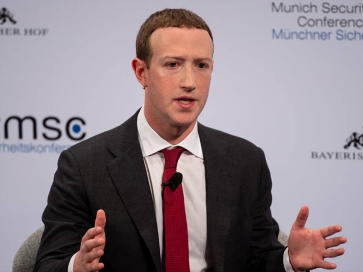 Zuckerberg cree que se exagera con los problemas de Facebook: Cecilia Kang