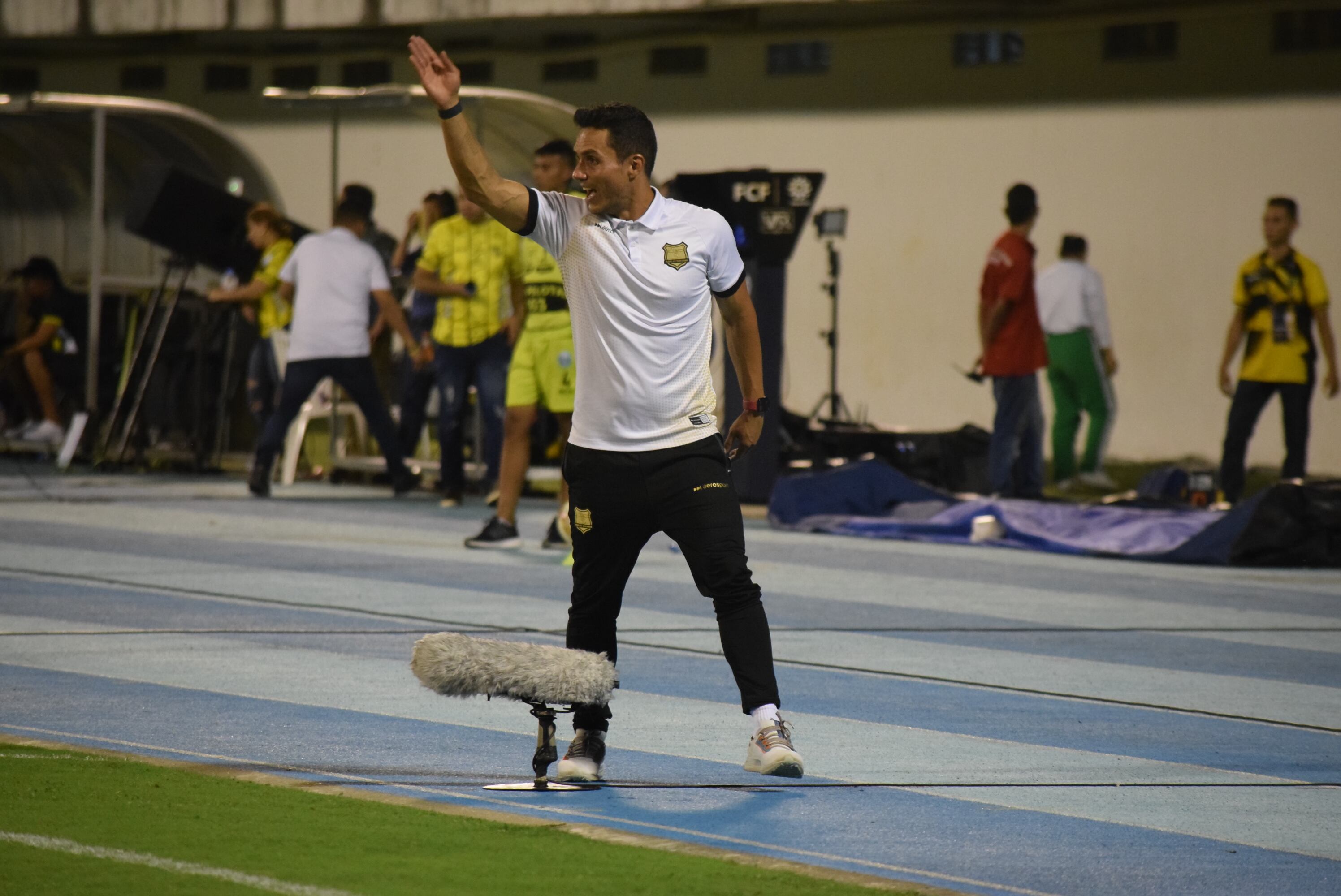Lucas González, entrenador de Águilas Doradas / Colprensa