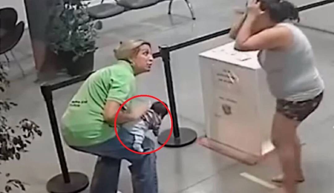 Captura de video - emergencia por ahogamiento de recién nacido