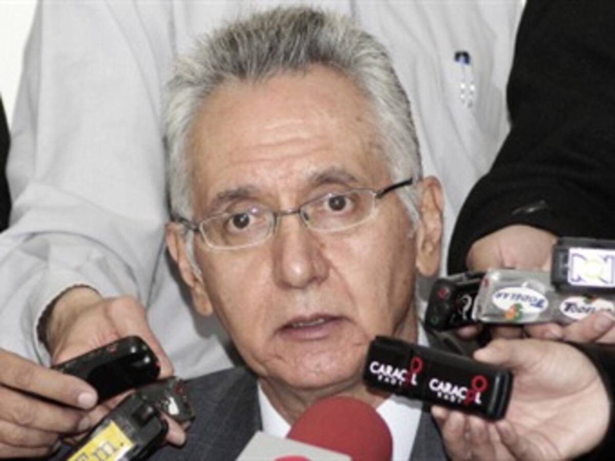 Piden renuncia de 28 funcionarios de la Secretaría de Salud y de Transmilenio