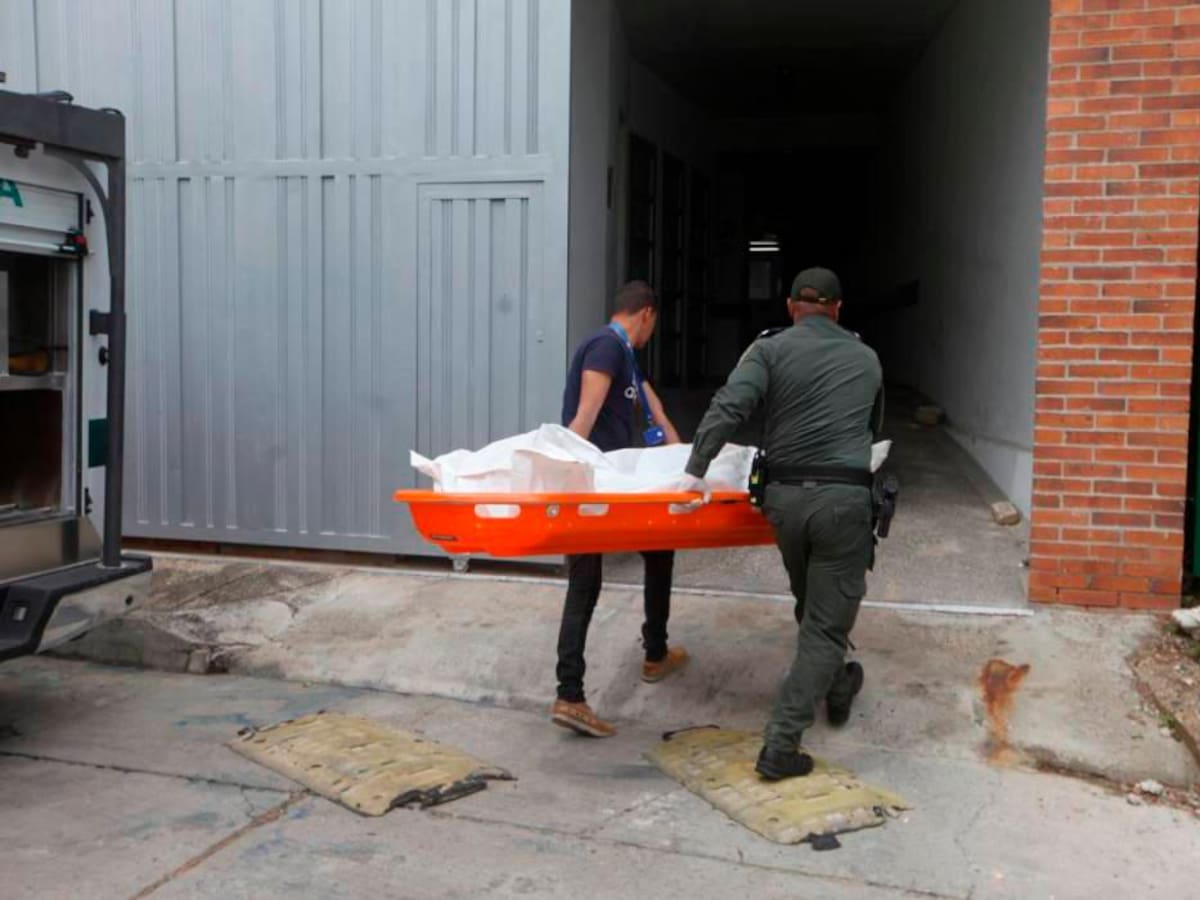 Hombre falleció aprisionado por una buseta en parqueadero del barrio Nelson Mandela