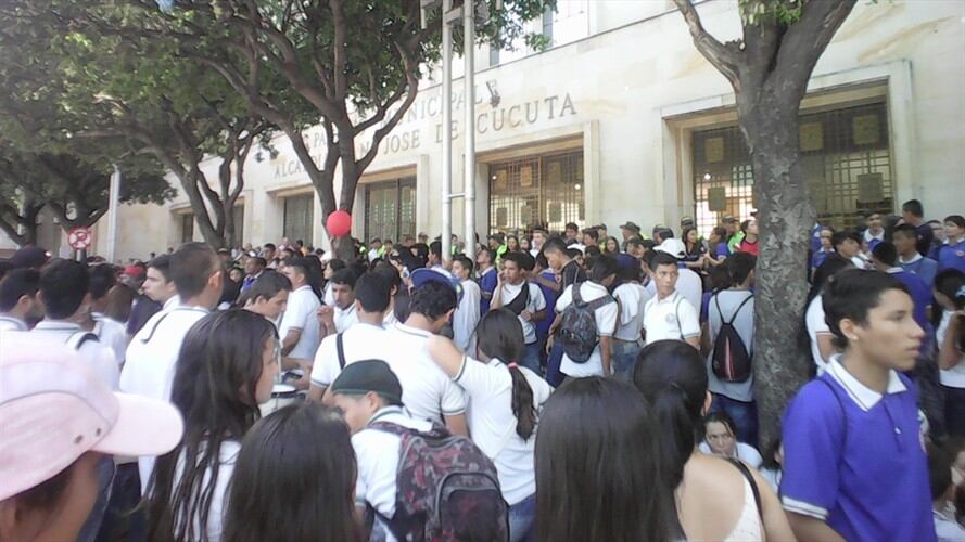 Protesta estudiantes Cúcuta. Foto Caracol Radio Cúcuta ARCHIVO