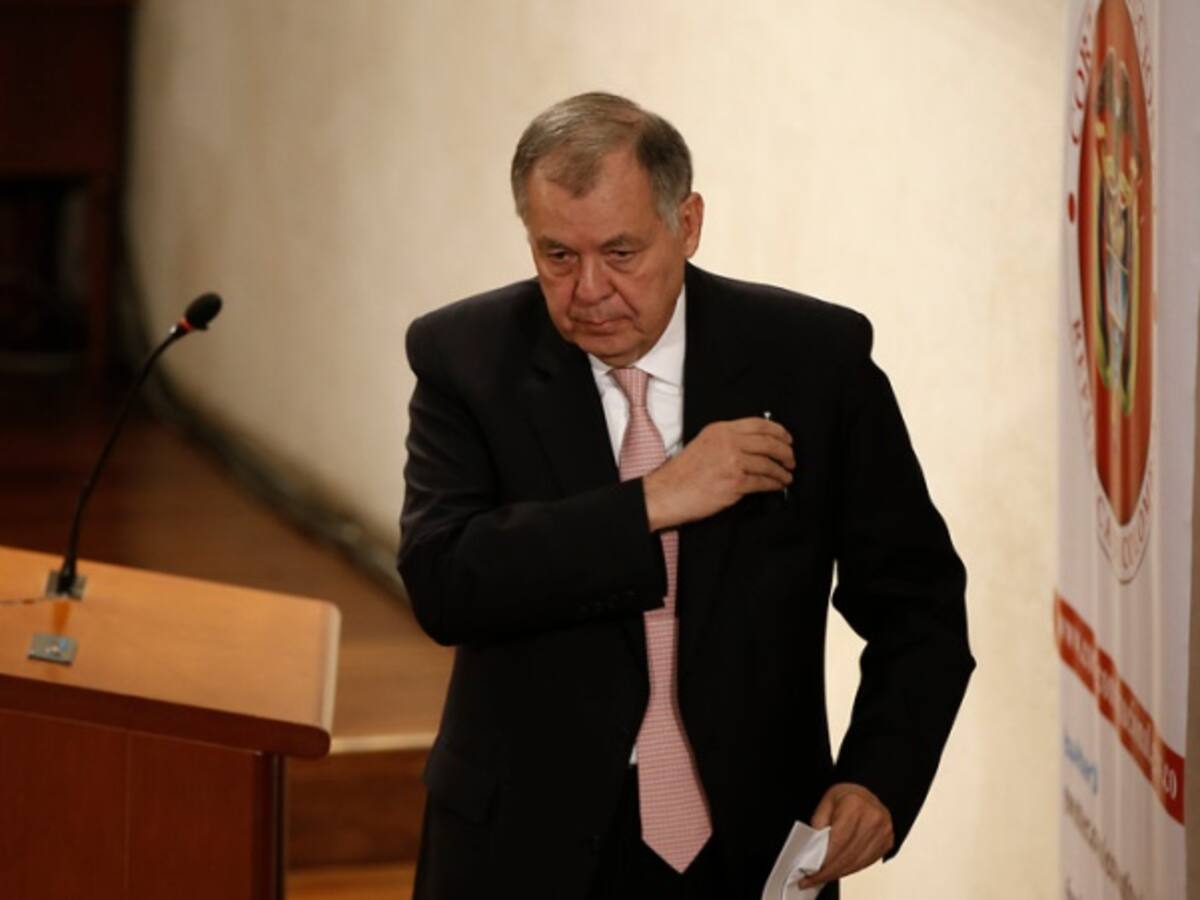 Ministros dejaron plantado al procurador general