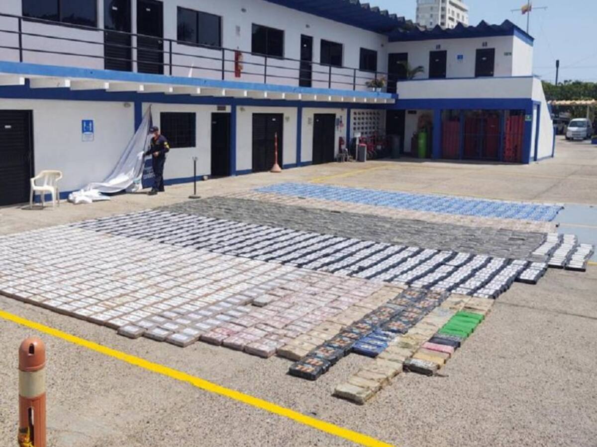 Hallaron más de dos toneladas de clorhidrato de cocaína en Cartagena