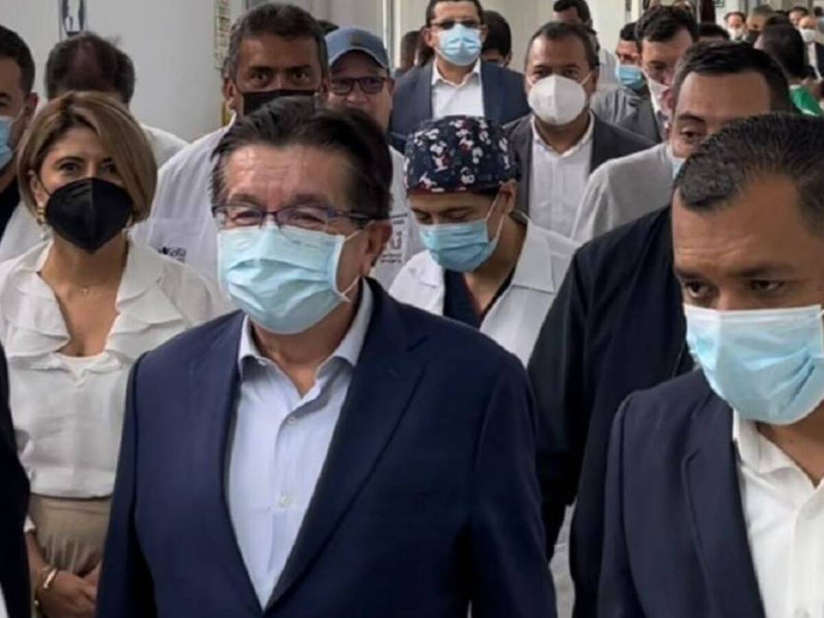"El sistema de salud, es un capital para los colombianos", ministro Fernando Ruiz