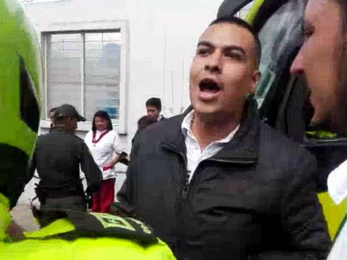 Escándalo en Tunja por agresión verbal de un Policía a paramédicos en una vía de la ciudad