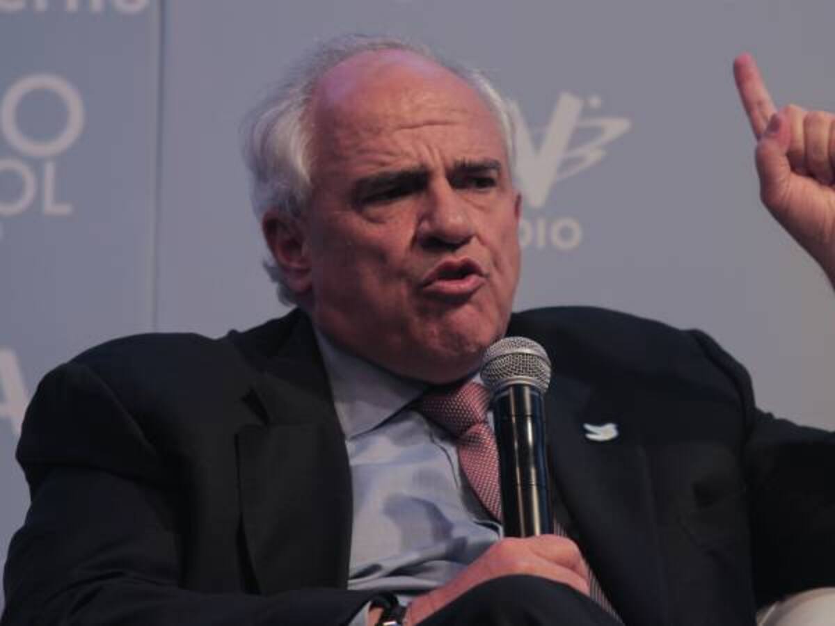 Premio Nobel de Paz a Santos, es un respaldo a los diálogos con las Farc
