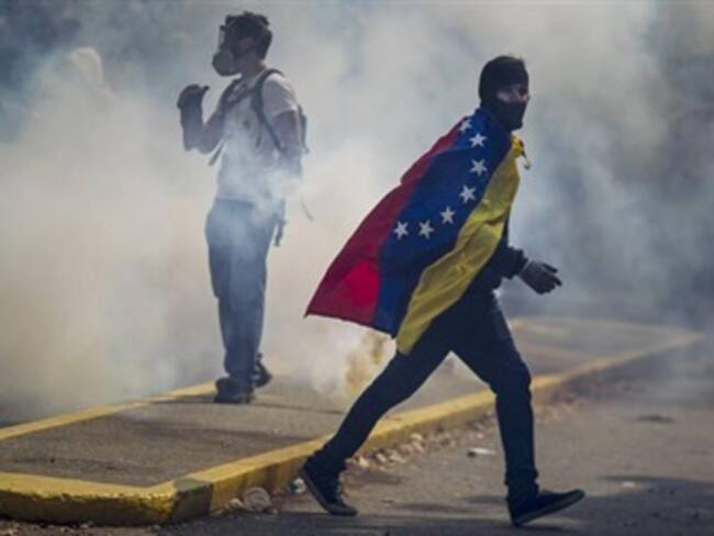 Maduro tomará “acciones drásticas” para combatir a los opositores violentos