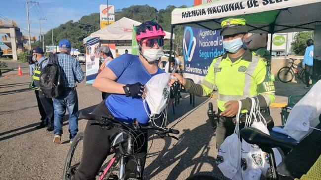 La campaña ‘Colombia una Razón’ se desarrolla en diferentes carreteras del departamento