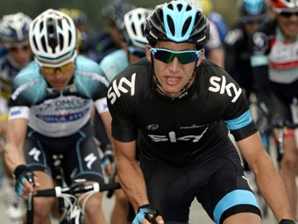 Los colombianos siguen como protagonistas en el Giro de Italia
