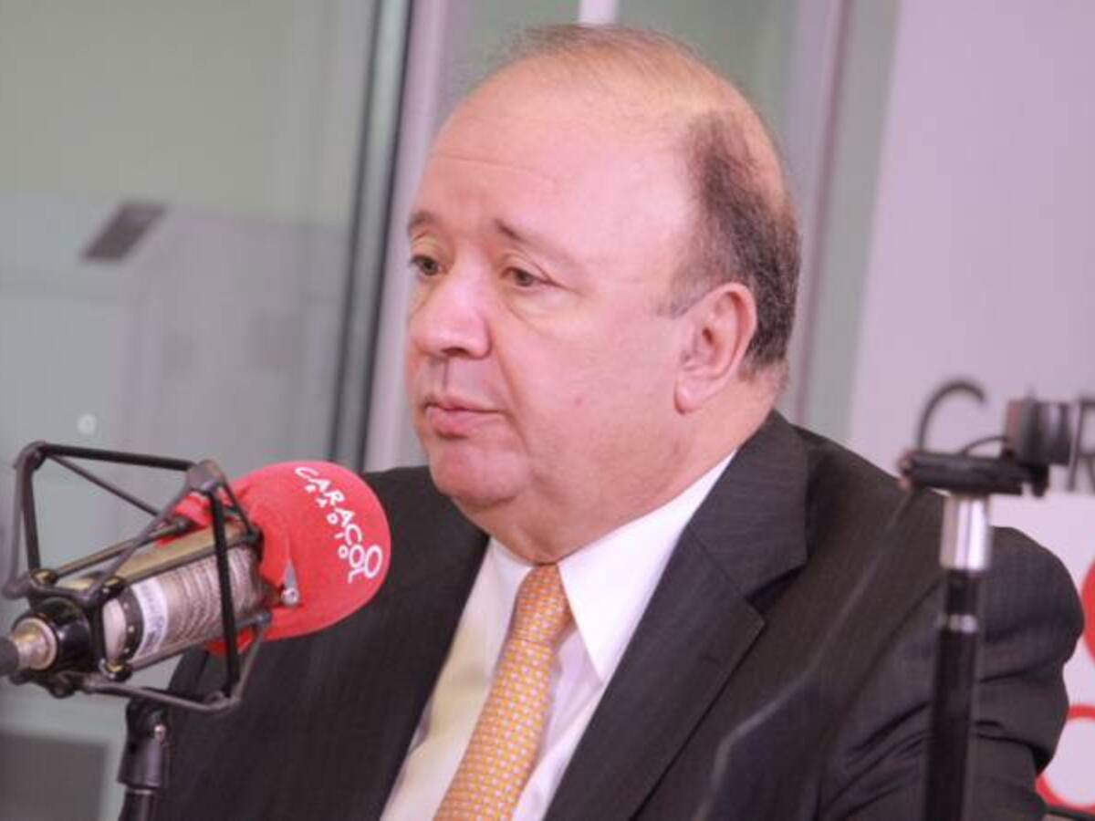 Que la Fiscalía nos diga si hubo una lista de personas chuzadas: MinDefensa