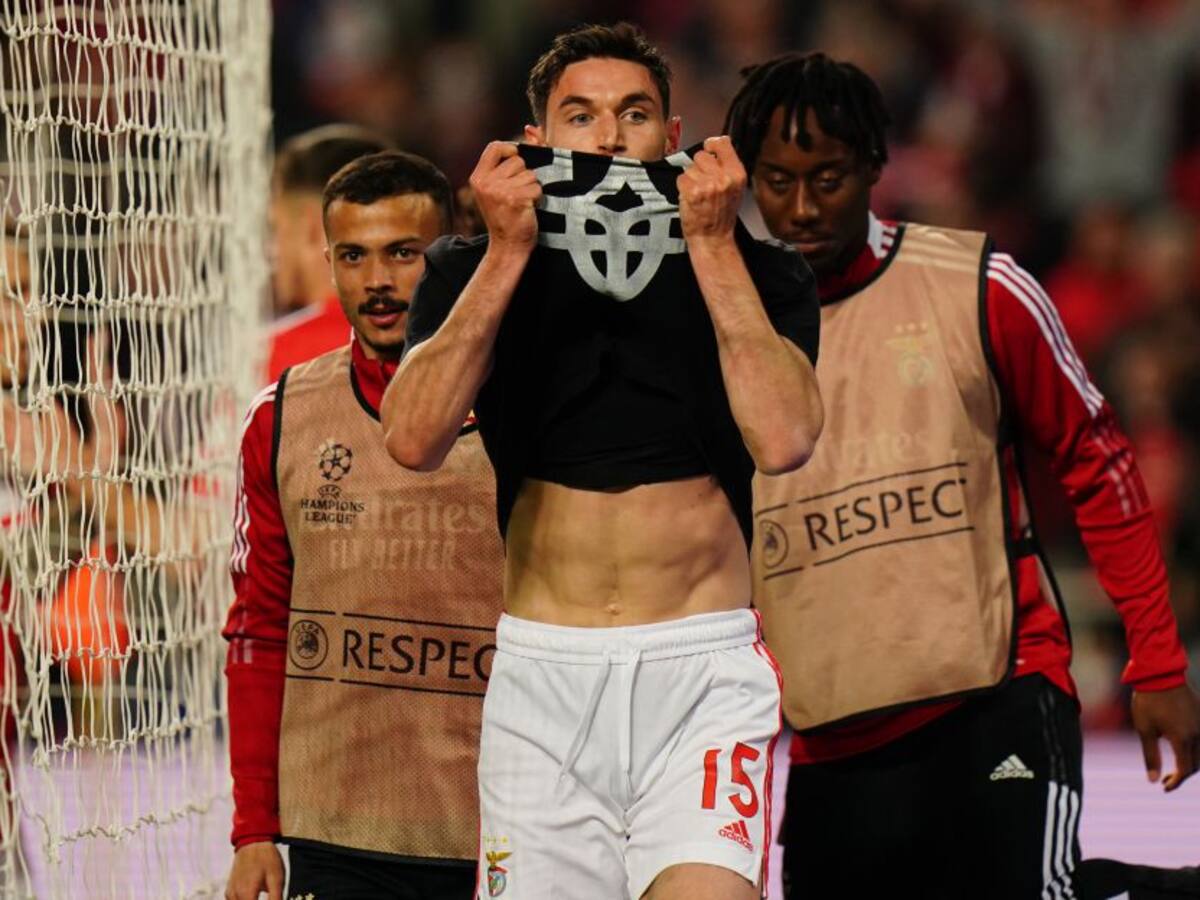 Video: Ucraniano envió mensaje a su país celebrando gol en Champions