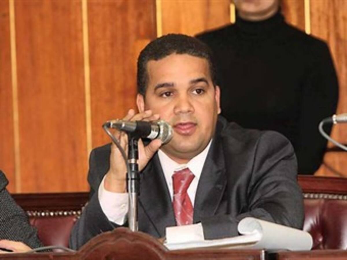 “Me quieren robar la curul con mentiras”: Pedrito Pereira