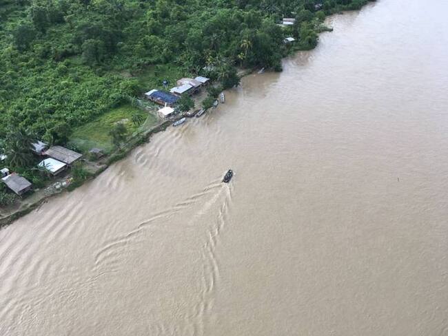 Desplazamientos, confinamiento y grave riesgo en Río Naya
