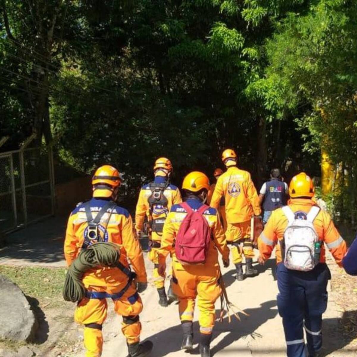 Paseo termina en tragedia: mujer desaparece en el río Minca