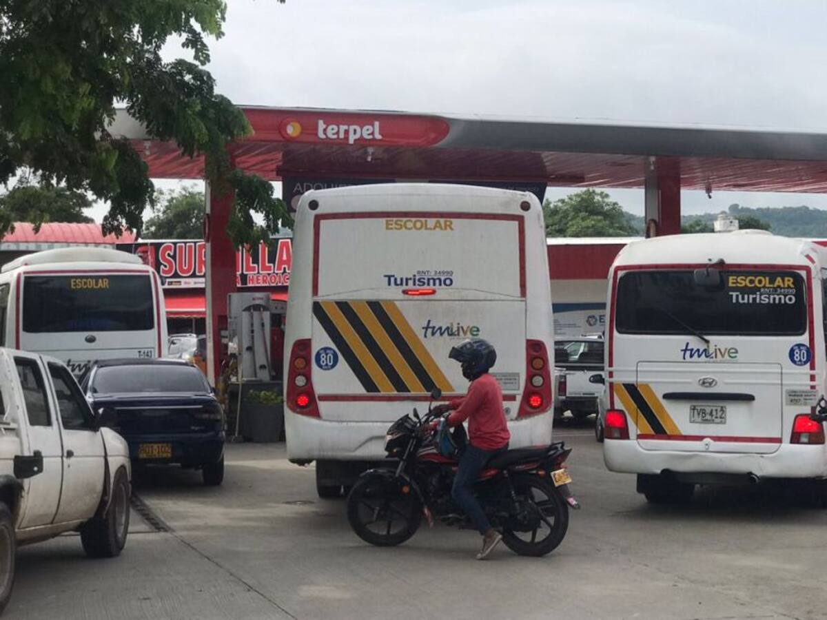 Estaciones de servicio reportan escasez de gasolina corriente en Cartagena