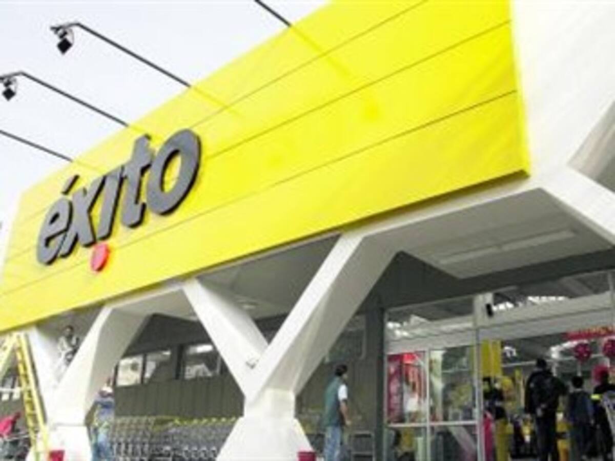 Grupo Éxito incursionará en el negocio de la telefonía móvil