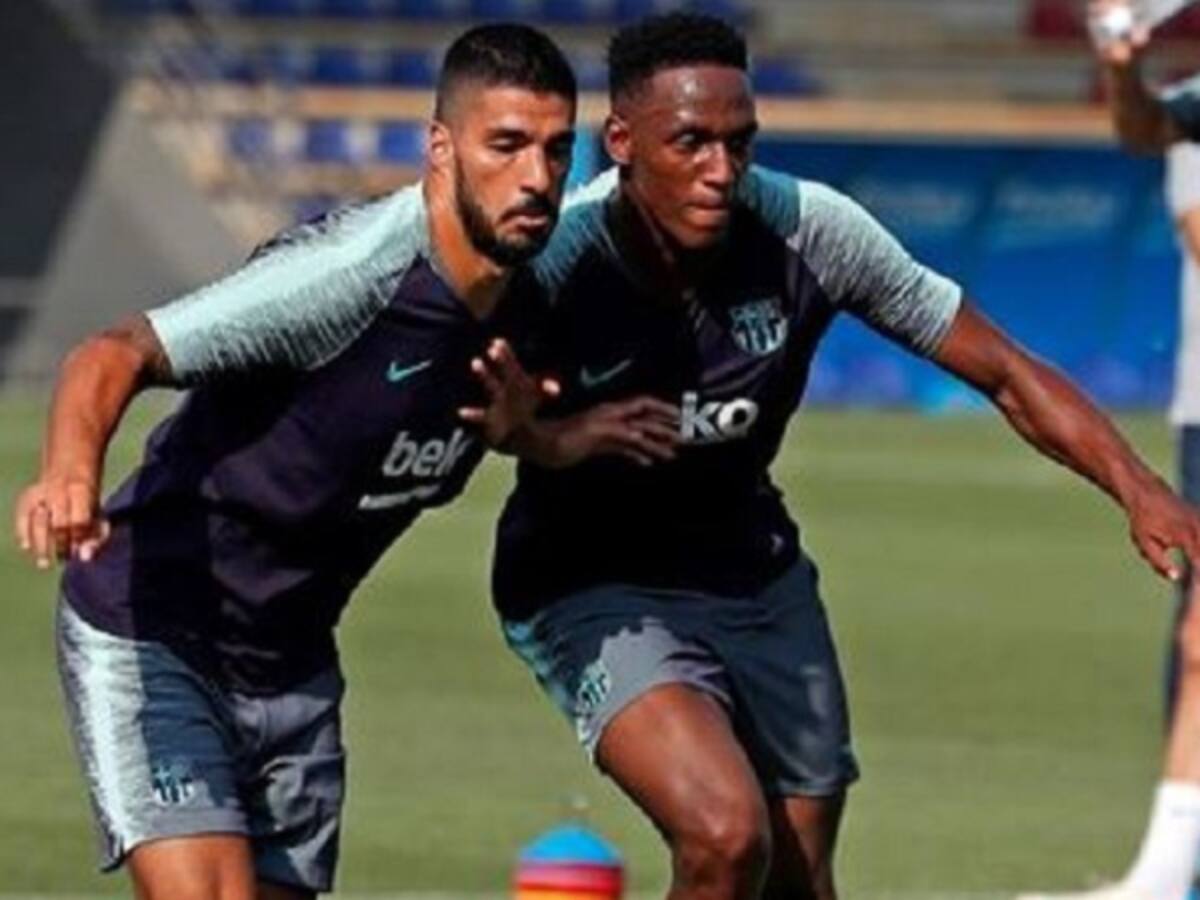 A falta de definir su futuro, Mina volvió a entrenarse con el Barcelona