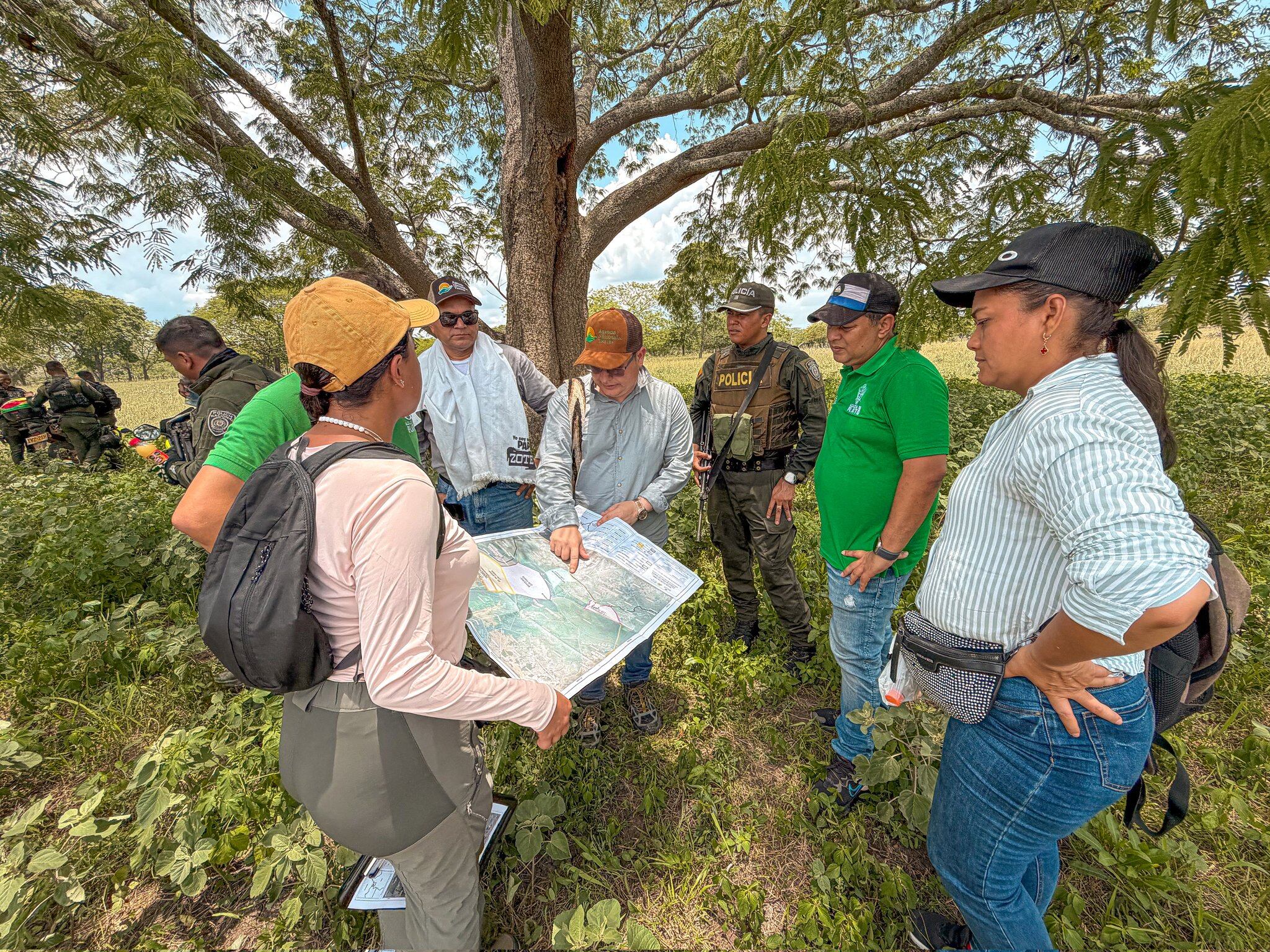 Identifican prácticas irregulares en asociaciones beneficiarias que estarían afectando a campesinos adjudicatarios.