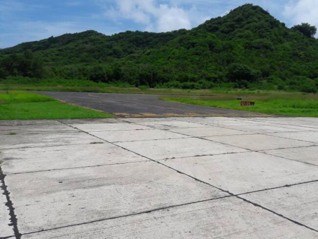 Pista del aeropuerto de Providencia no es segura: alcalde