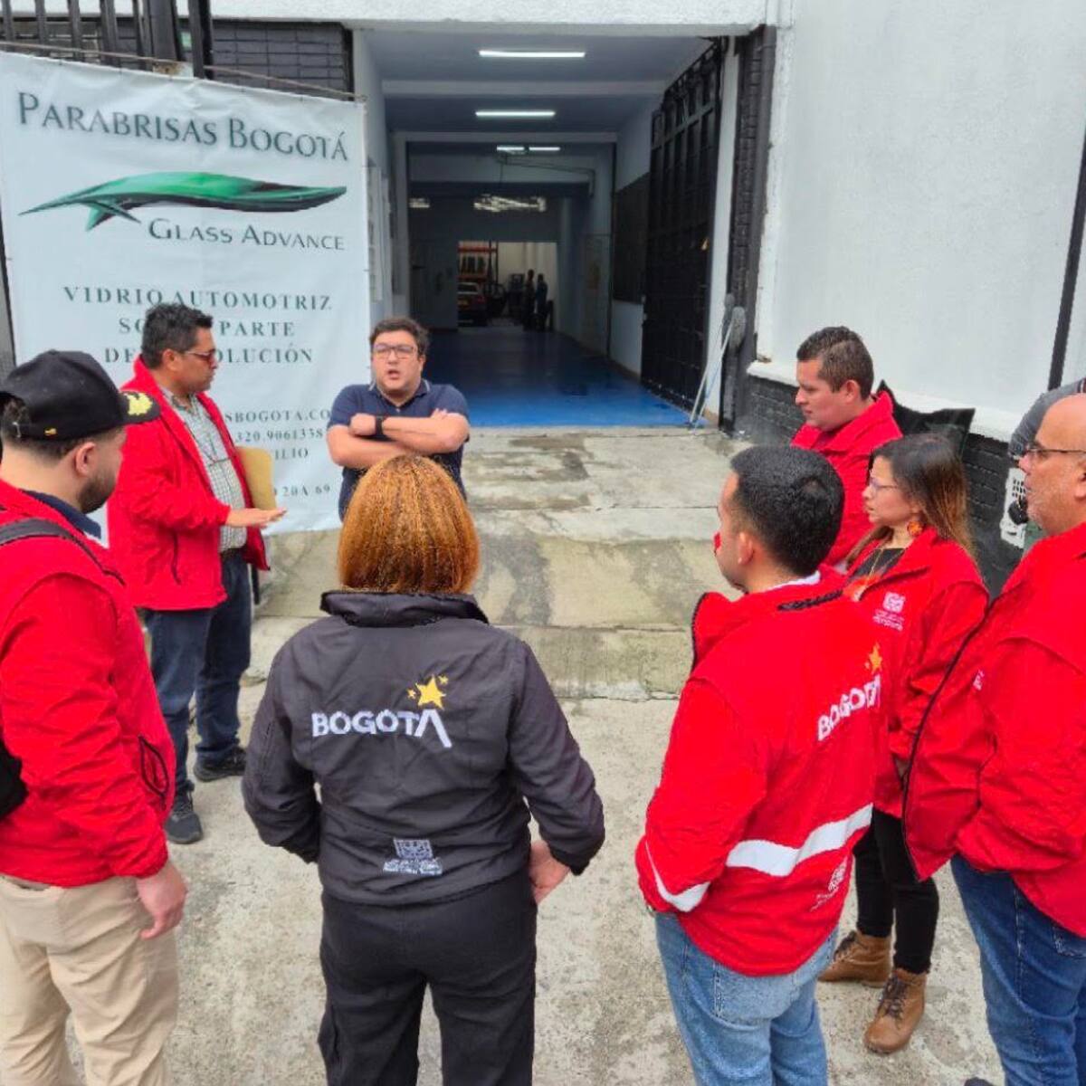 Suspenden a dueños de establecimiento comercial por destruir andenes en Teusaquillo