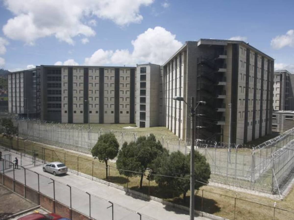 Inpec y Fiscalía investigan procedencia de explosivo hallado en La Picota