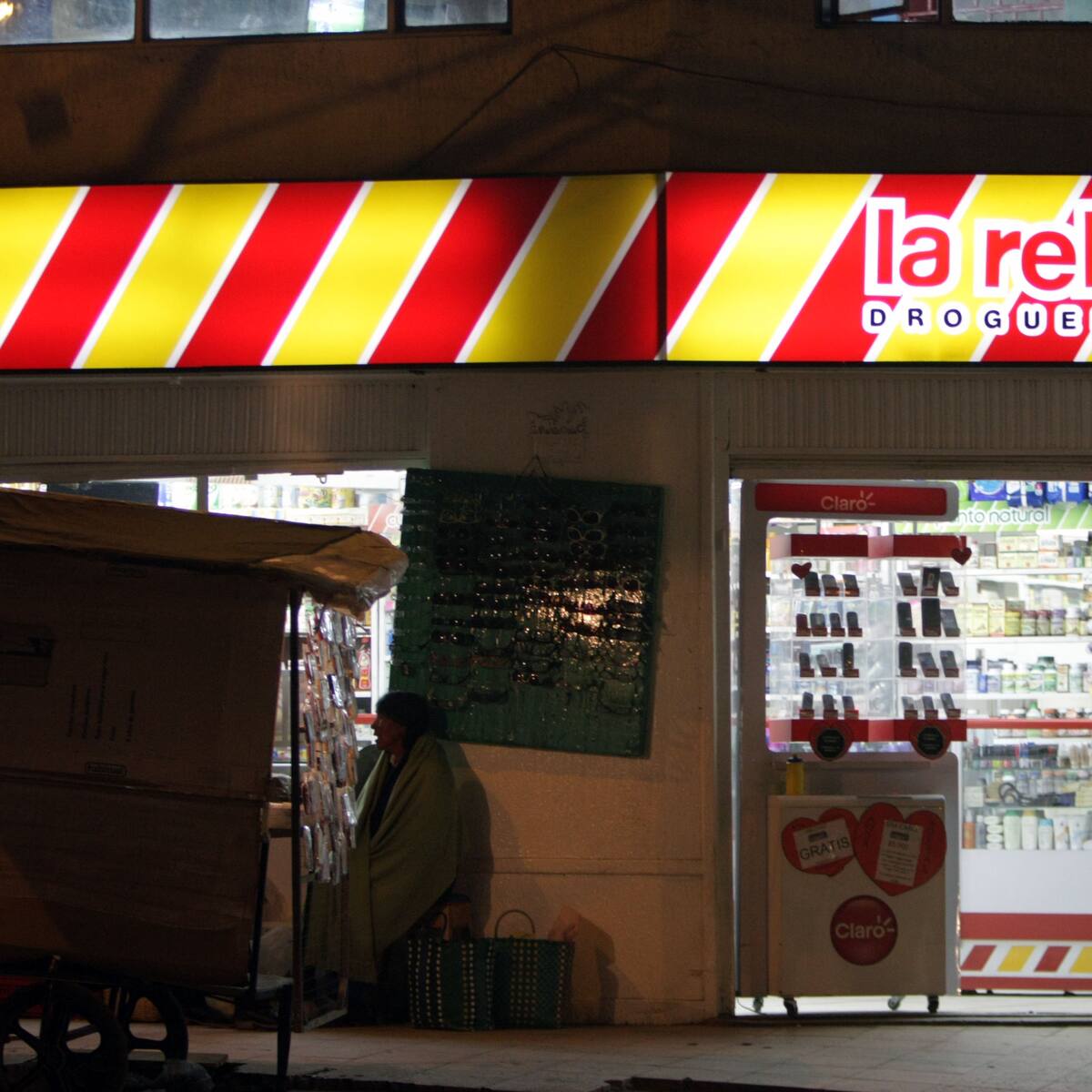 Supersolidaria impone multa de $2.838 millones a exdirectivos de Drogas La Rebaja