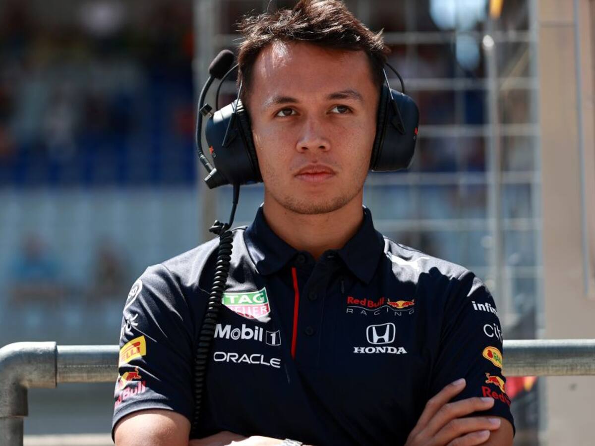 Sorpresa: Albon regresa a la Fórmula 1 y correrá con Williams en 2022