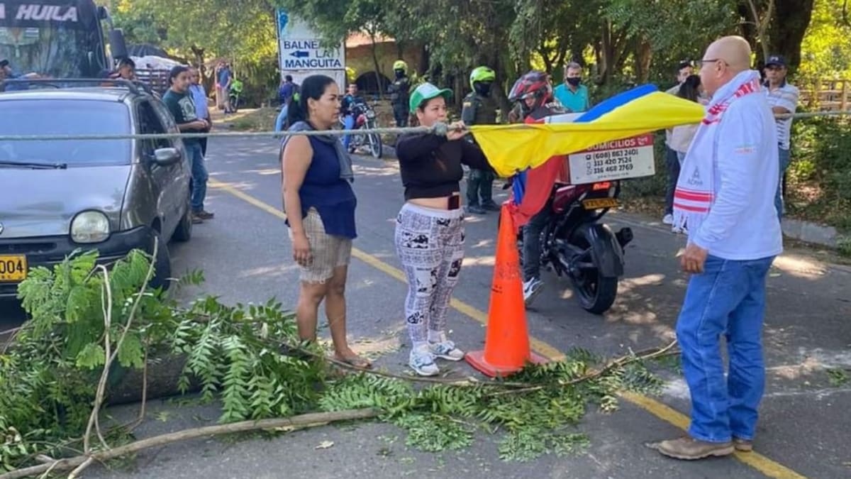 Continúa cierre de vía entre Neiva y municipios del norte del Huila