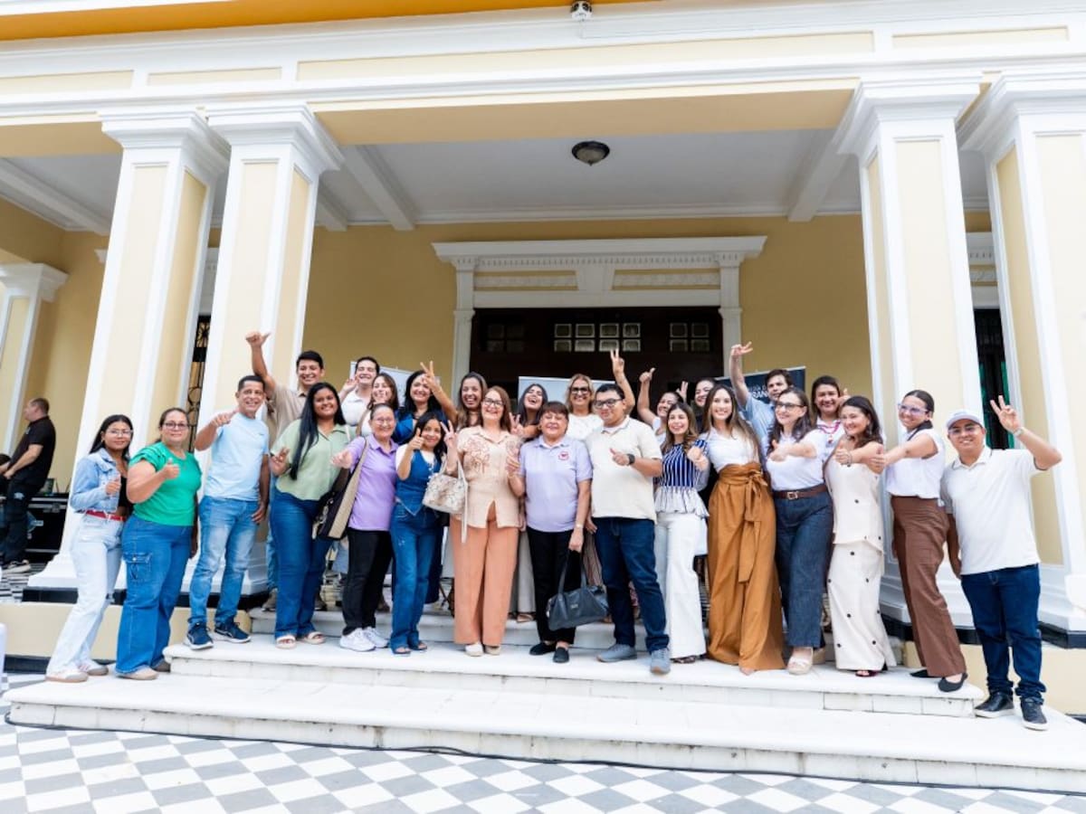 Triple A y Unisimón forman a 70 cuidadores en Barranquilla con diplomado integral