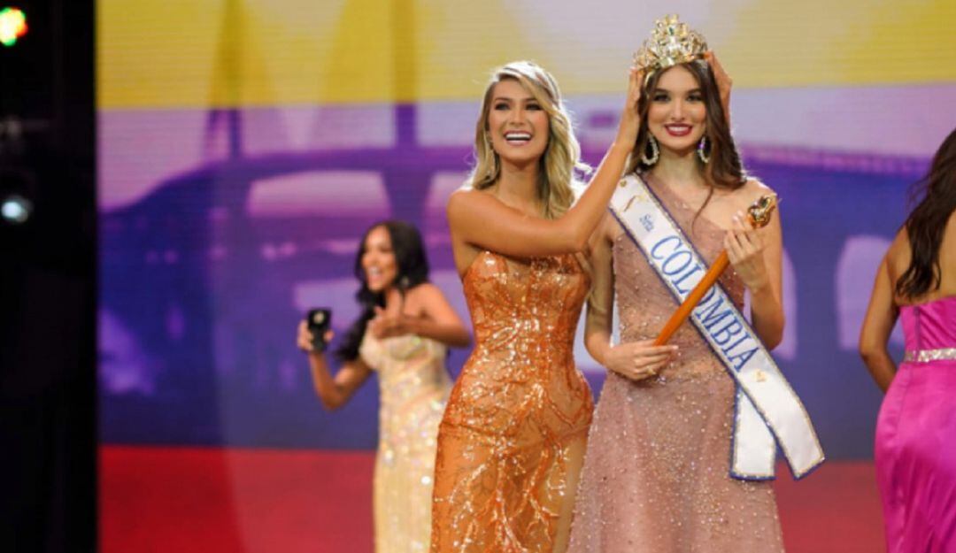 La nueva soberana de los colombianos tiene 23 años y es profesional en Comunicación Social y Periodismo