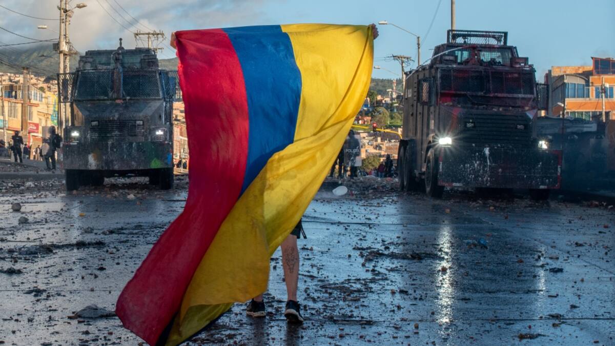 Independencia en redes: ¿La bandera al revés o al derecho?