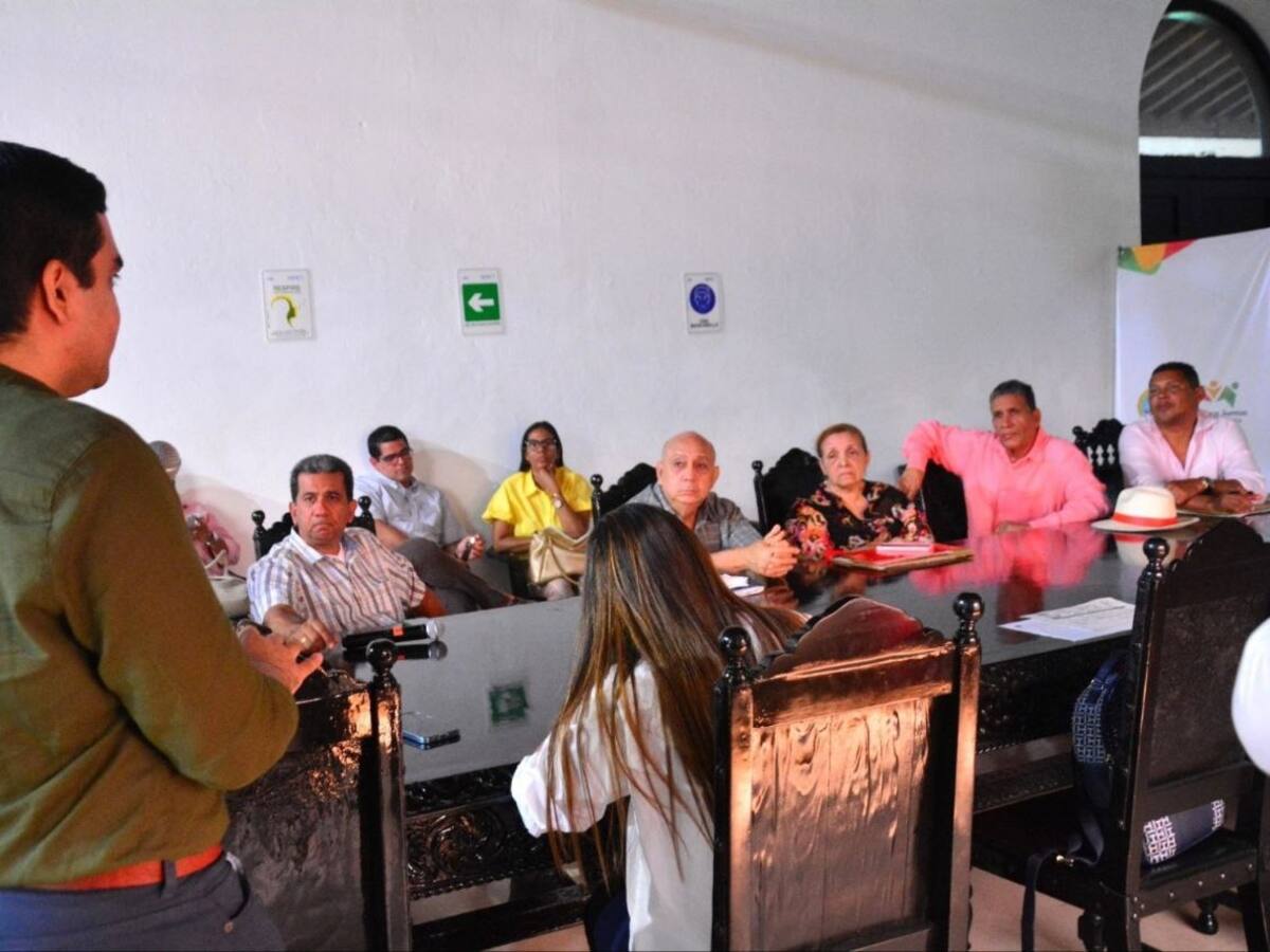 Alcaldía realizó mesa de trabajo con empresas de transporte público colectivo
