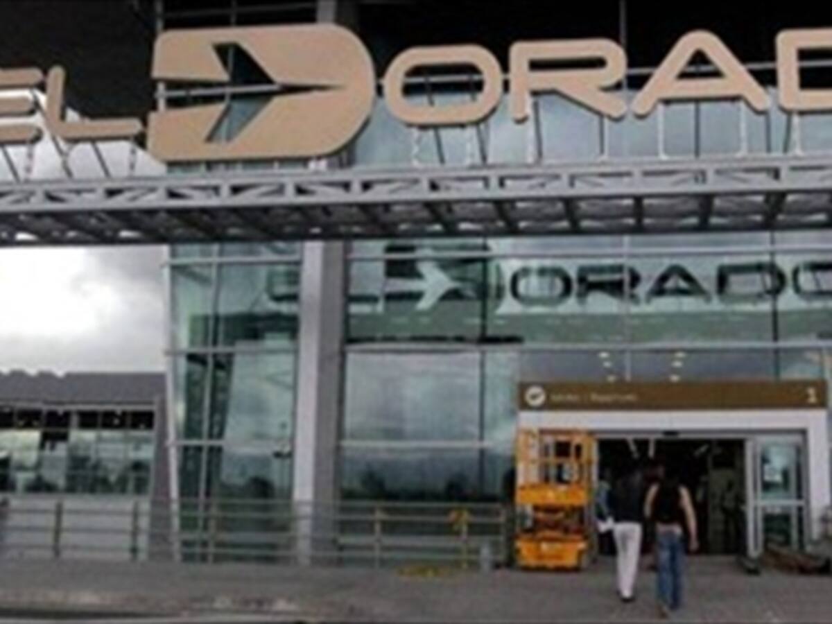 Demoras en vuelos de 45 minutos en promedio generaron cierre de El Dorado