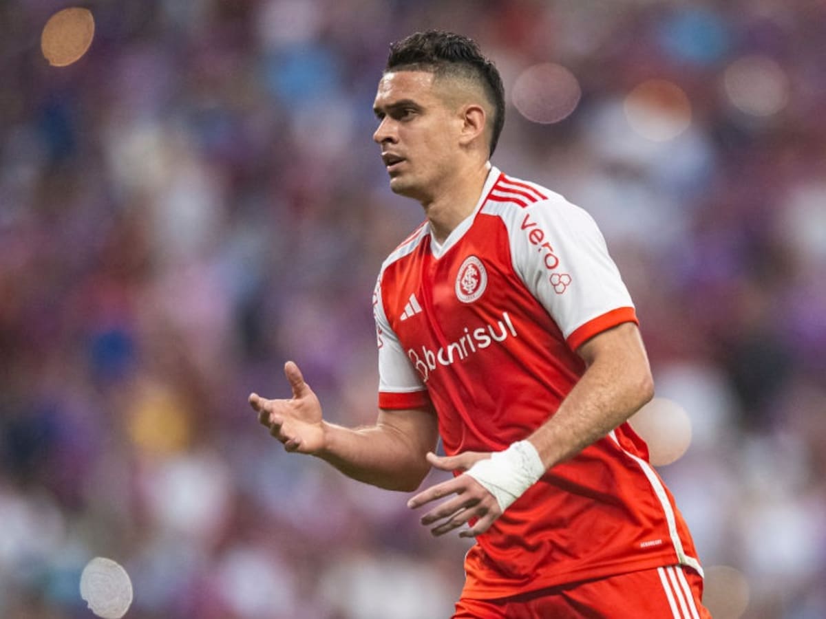 Santos Borré se suma a las bajas de la Selección Colombia: goleador fue confirmado como reemplazo