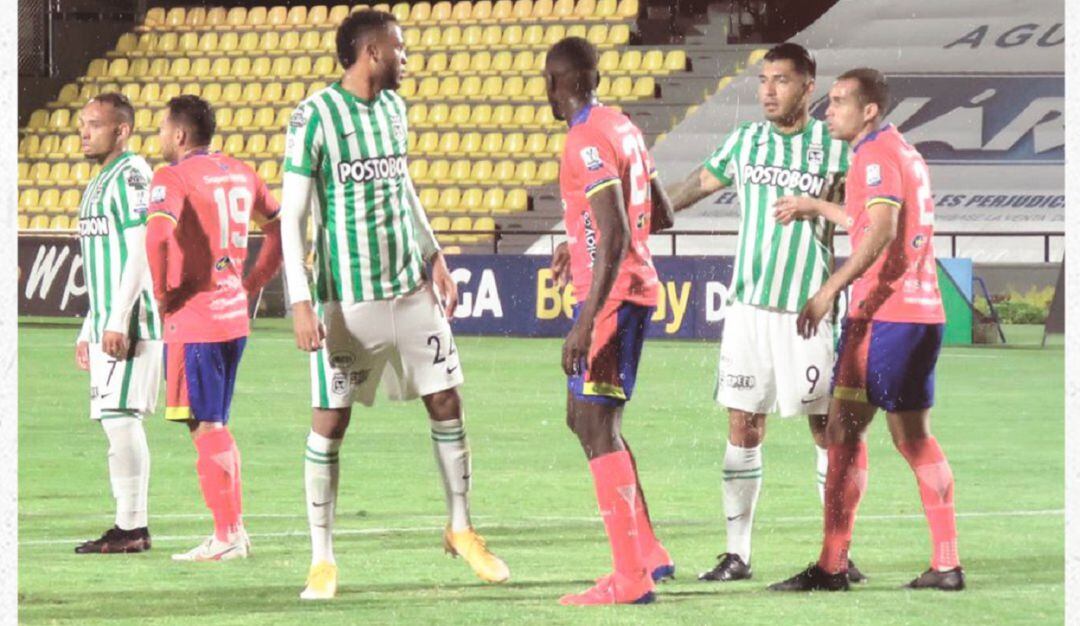 El juego en el estadio Departamental Libertad finalizó empatado 0-0.
