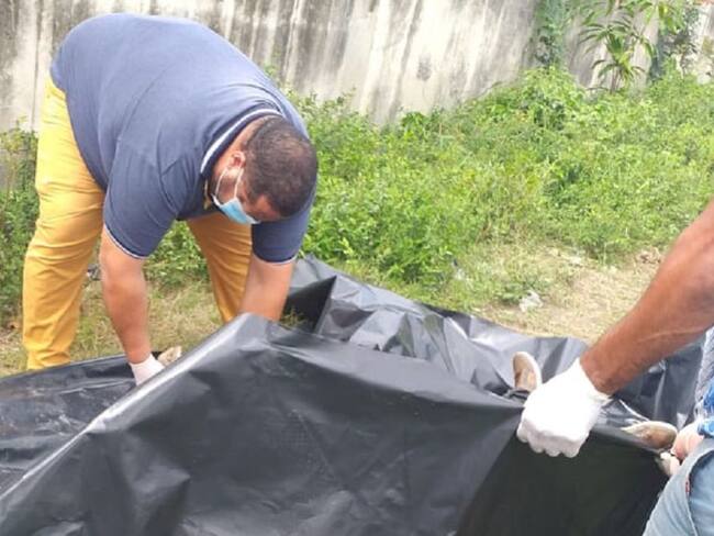 Pescadores hallan cadáver de adulto mayor en Río Viejo, Bolívar
