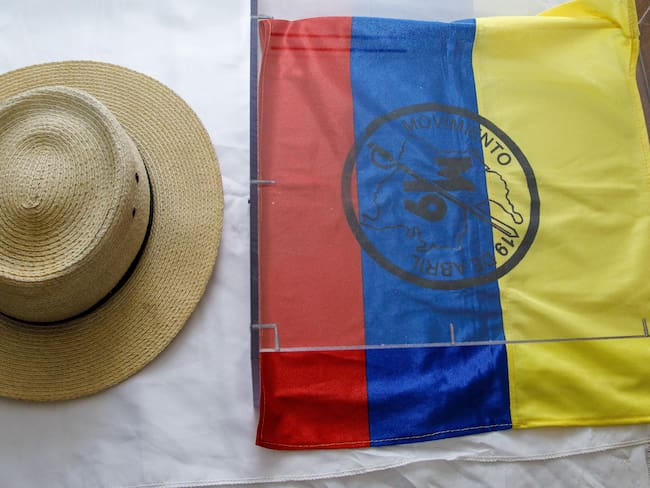 El sombrero de Carlos Pizarro: de los símbolos, signos y bienes de la cultura